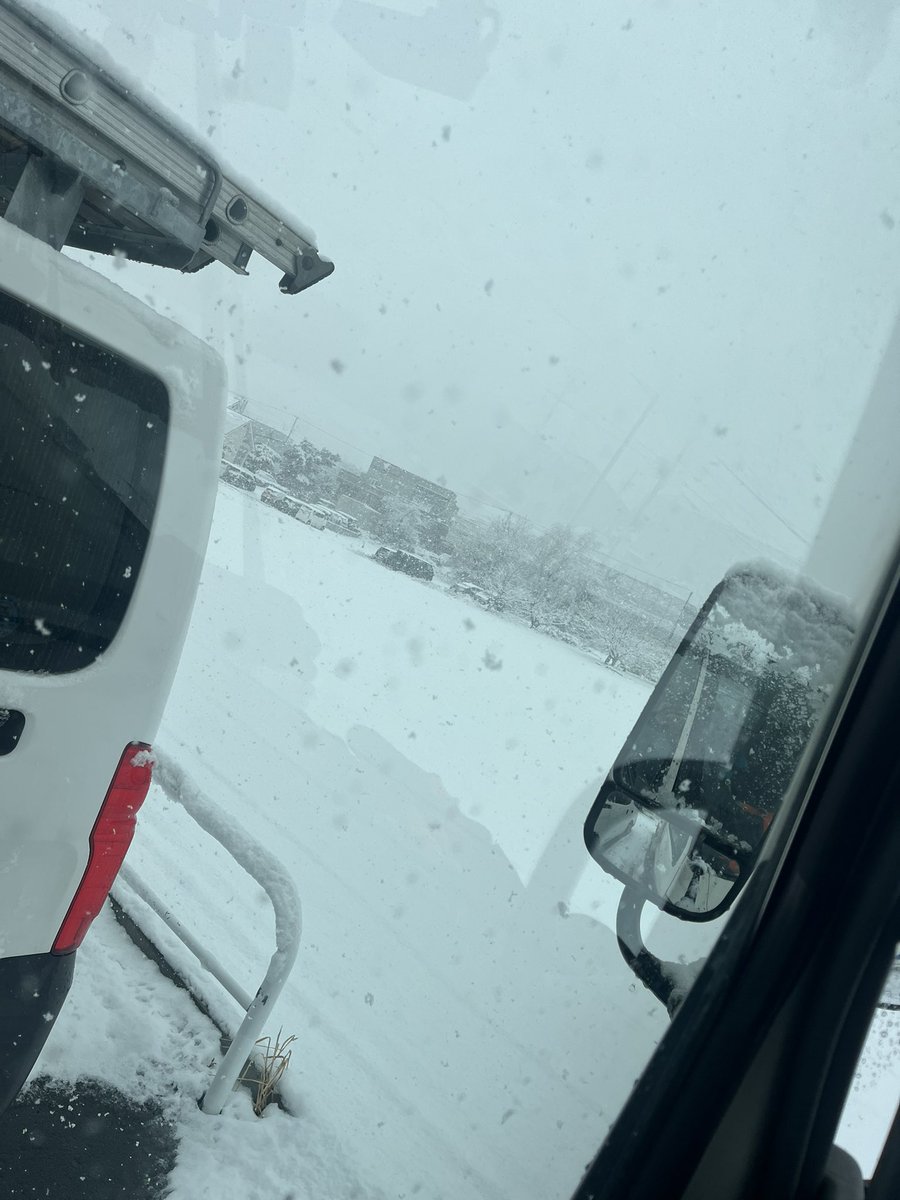 雪溶けたと思ったらドカ雪じゃねえかちくしょう！！！！