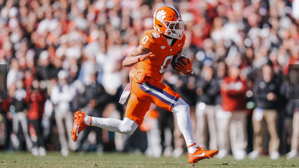 For the Pinstripe Bowl we need color on color