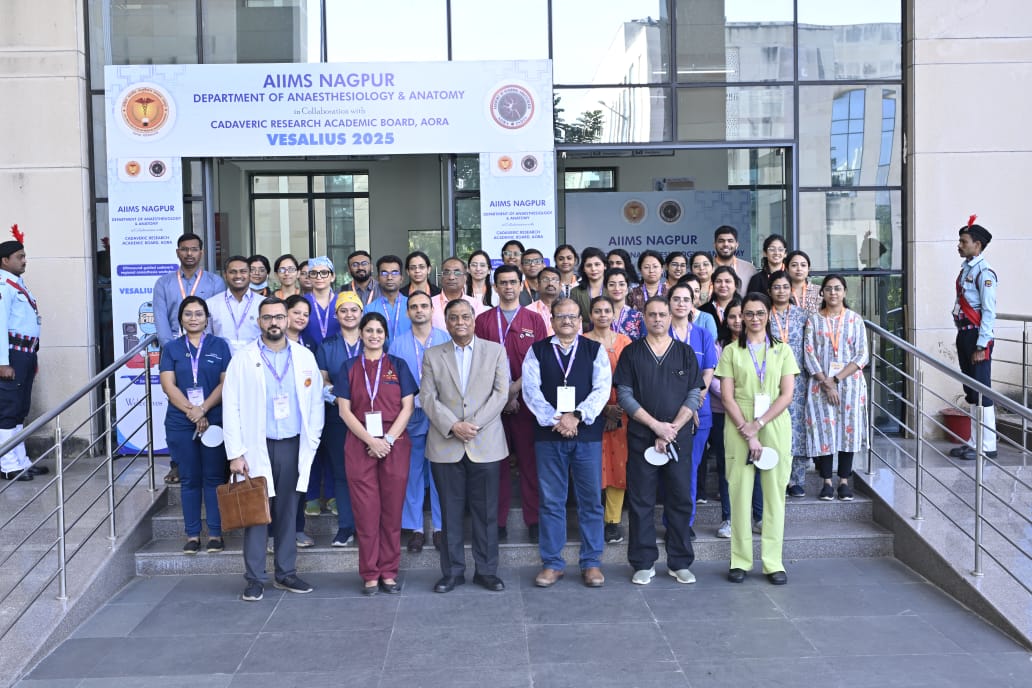 AIIMSNagpur's tweet photo. #Vesalius2025: Natl-level ultrasound-guided cadaveric workshop organised by Anaesthesiology &amp; Anatomy in collab with CRAB–AORA, focussing on Regional Anaesthesia &amp; Pain Medicine
🔹Inaugurated by ED,  Dr P P Joshi
🔹40+ delegates | Expert national faculty | Advanced MIPSI training https://t.co/3AS3FqQvbS