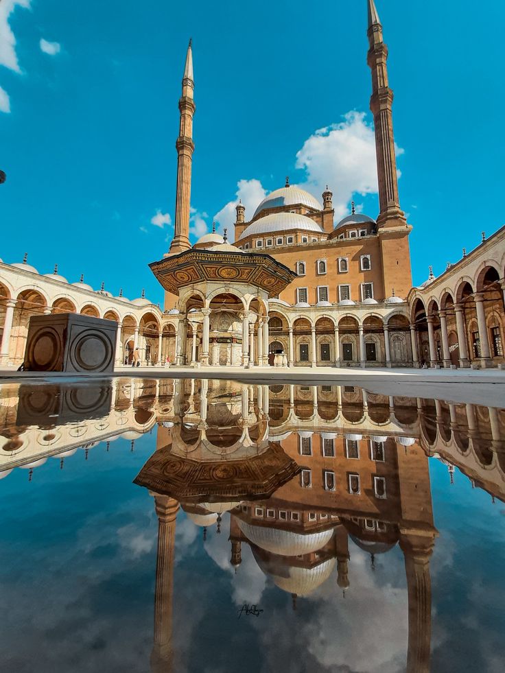 engazatmasr2020's tweet photo. دا إعلان معمول لدعم وتنشيط السياحة فى مصر كل المطلوب منك اعمل ريتويت و وادعم مصر ❤ 📷 #visit_Egypt 

This is an advertisement made to support and stimulate tourism in Egypt. All that is required of you is to support Egypt 📷 https://t.co/aKxkCLmsTF