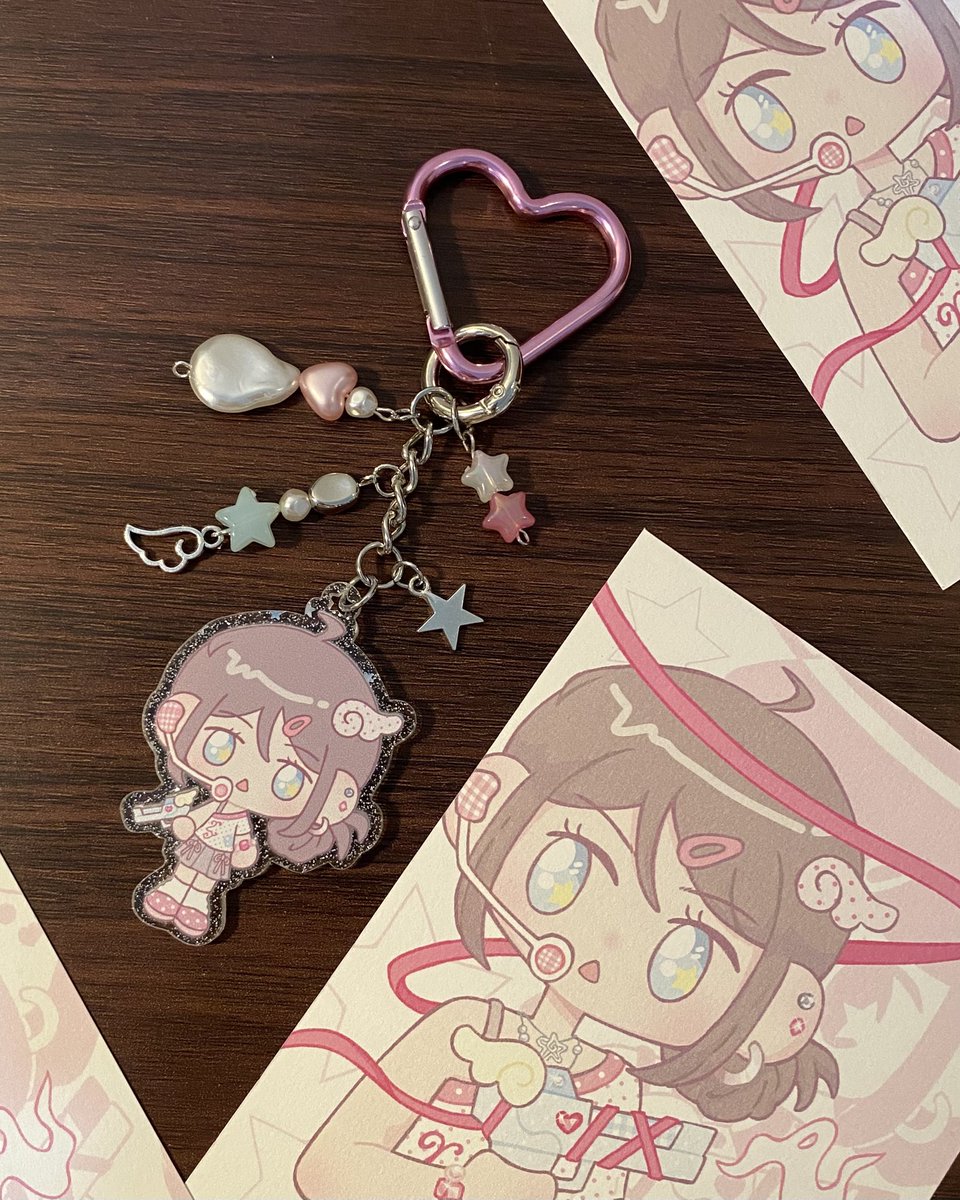 Angel shoot patrol keychain ─⋅⋆⁺𖤐