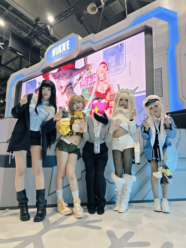 JERRY_cos_KR's tweet image. 이번에 니케 의상담당으로 열심히 달린 보람이 넘쳤어요🩷🩷🩷
모두 수고많으셨습니다!

마감함께해준 에키 @eki__holic 
넘넘진짜 고마워🥹🥹 
맛있는거 사줄테야🍓🩷

#AGF2025
#NIKKE
#CSL #HARA