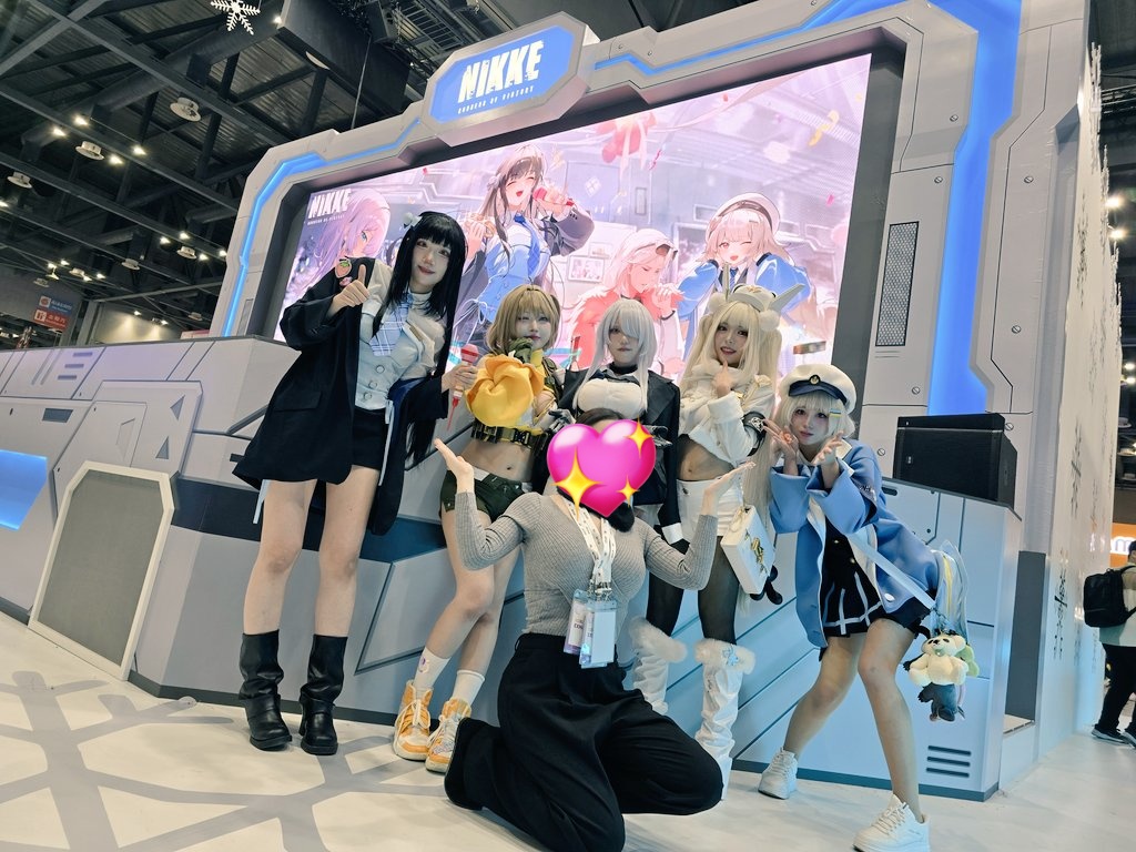 JERRY_cos_KR's tweet image. 이번에 니케 의상담당으로 열심히 달린 보람이 넘쳤어요🩷🩷🩷
모두 수고많으셨습니다!

마감함께해준 에키 @eki__holic 
넘넘진짜 고마워🥹🥹 
맛있는거 사줄테야🍓🩷

#AGF2025
#NIKKE
#CSL #HARA