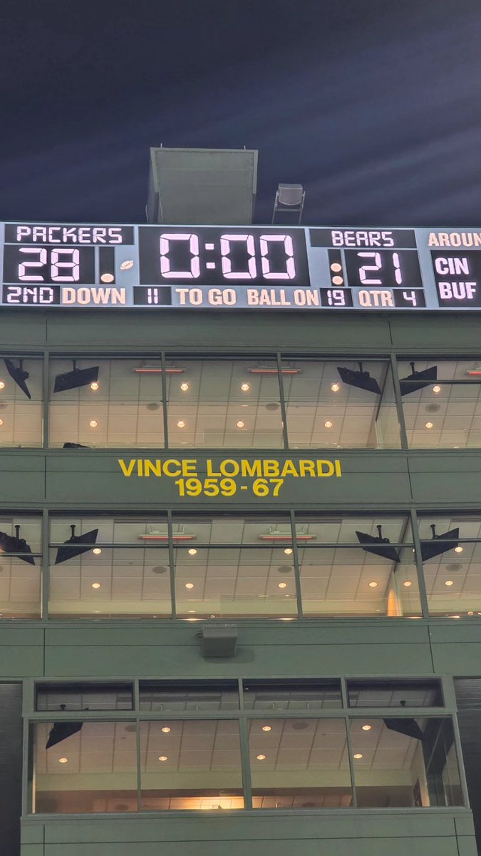 What an amazing weekend with my  brother. We did the <a href="/LambeauField/">Lambeau Field</a> tour and <a href="/packers/">Green Bay Packers</a> Hall of Fame yesterday and watched the Packers beat the Bears today. #GoPackGo #TheBearsStillSuck