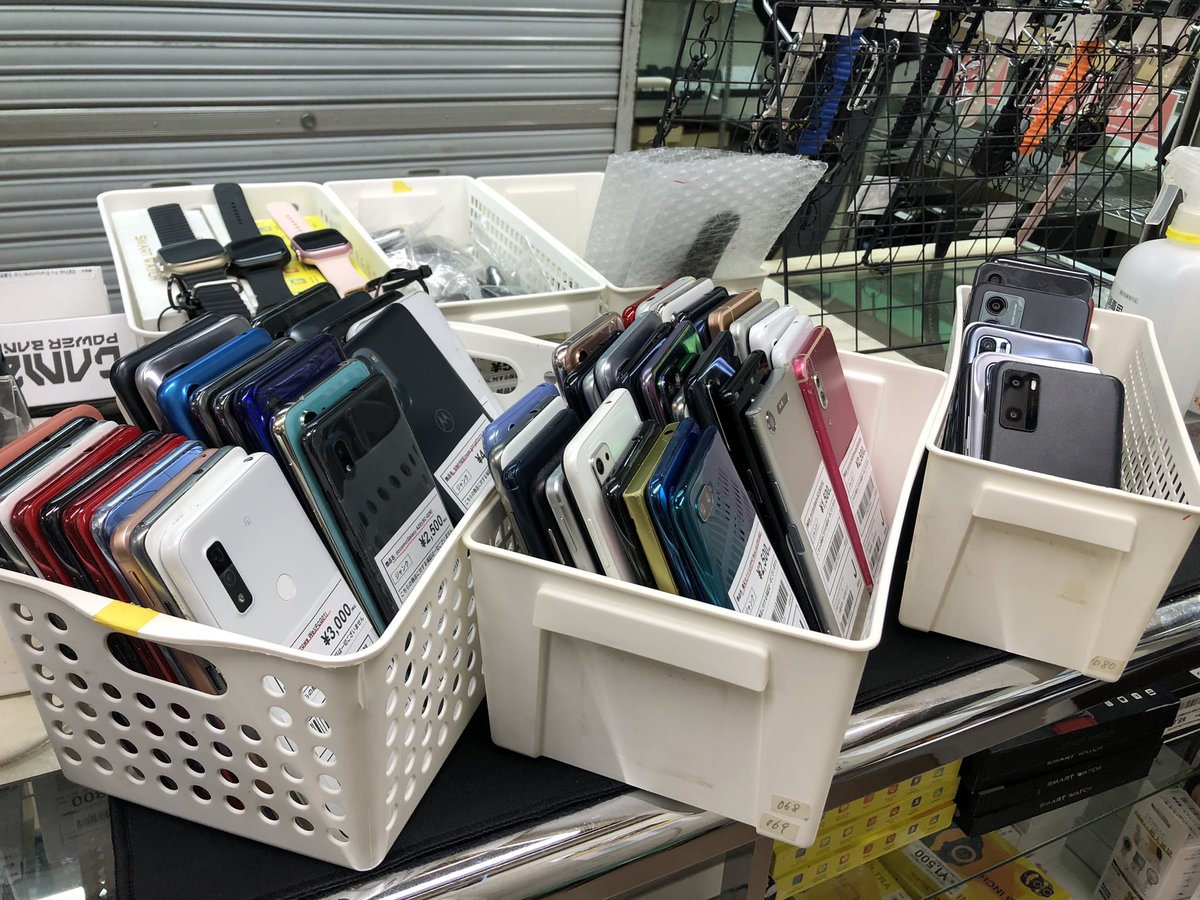 またまた追加しちゃいます。木箱が溢れそうであります