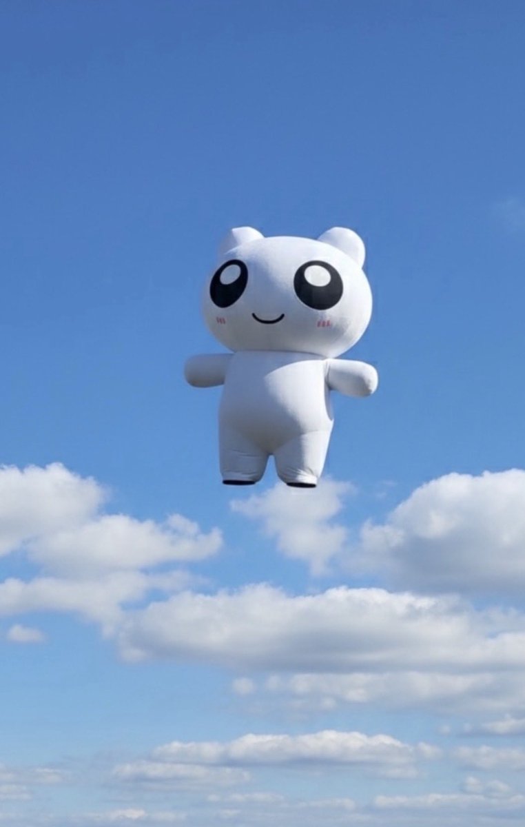 SiRows_46's tweet photo. 空も飛べるんだぞっ☁️

#シロウ #SiRows https://t.co/yyww1gi6xw