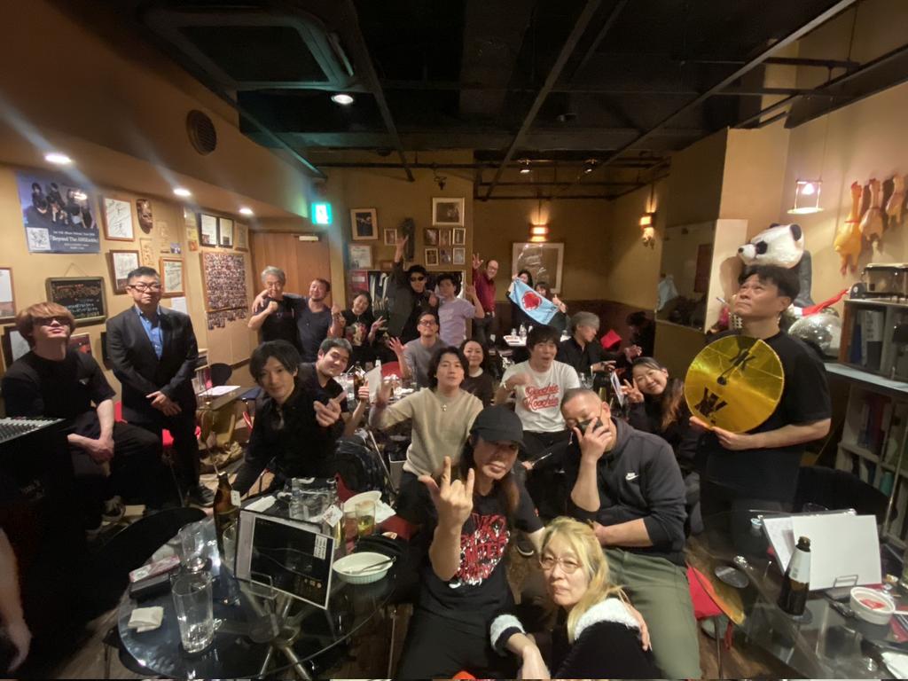 kikkawanight's tweet image. 【吉川晃司ナイト121】
今回も新規の同志様ご来店で
大盛り上がりで終了しました‼️✨
次回は来年2/1(日)開催です‼️

そして12/13(土)ビーフラフェス最終日20時～吉川ナイト代表のステージがありますので、是非応援宜しくお願い致します‼️😊

#吉川晃司
#COMPLEX
#OoochieKoochie
#本八幡ビーフラット