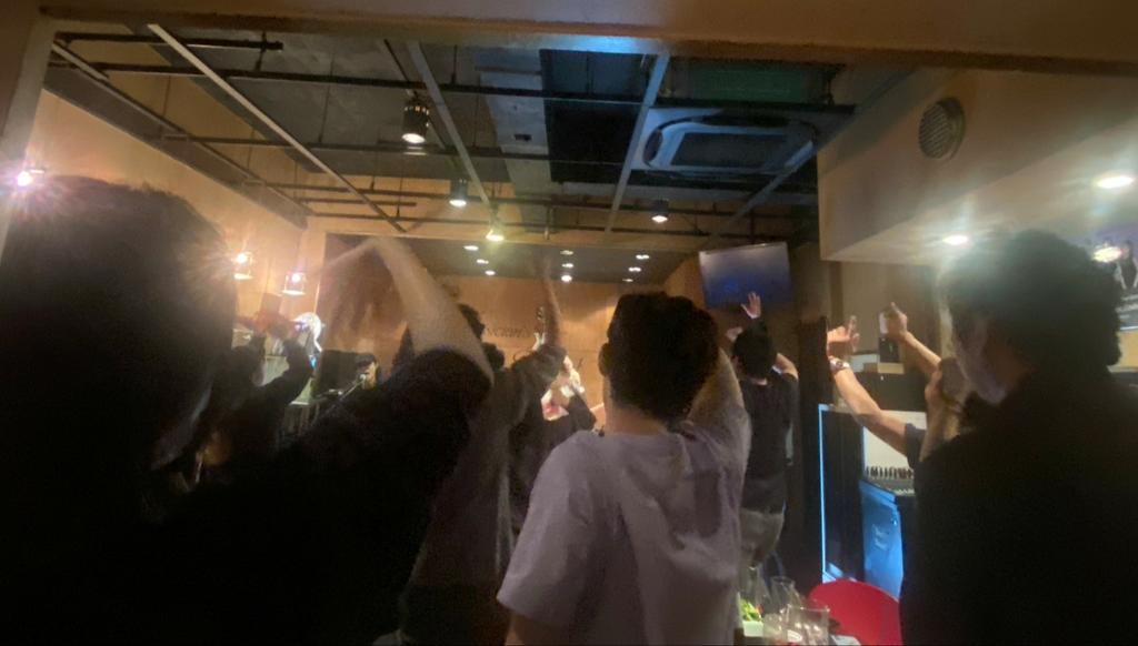 kikkawanight's tweet image. 【吉川晃司ナイト121】
今回も新規の同志様ご来店で
大盛り上がりで終了しました‼️✨
次回は来年2/1(日)開催です‼️

そして12/13(土)ビーフラフェス最終日20時～吉川ナイト代表のステージがありますので、是非応援宜しくお願い致します‼️😊

#吉川晃司
#COMPLEX
#OoochieKoochie
#本八幡ビーフラット