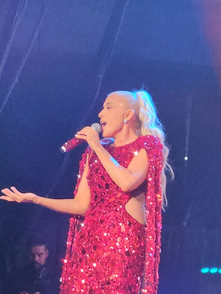 yurifanspandaoficial tweet media