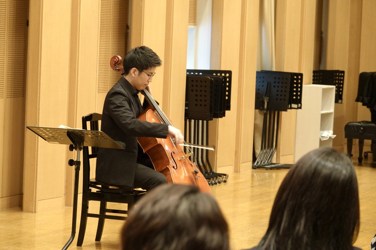 12/7(日) 生演奏で学ぶクラシック音楽講座「Ruby Café」がありました！

お話と演奏はチェリストの山内睦大さん🎵興味深いお話と素晴らしい演奏を聴けました✨
ありがとうございました！
#山内睦大 #rubycafè #ルビーカフェ #HHF #ハーモニーホールふくい #ハーモニーアカデミー #福井県 #音楽