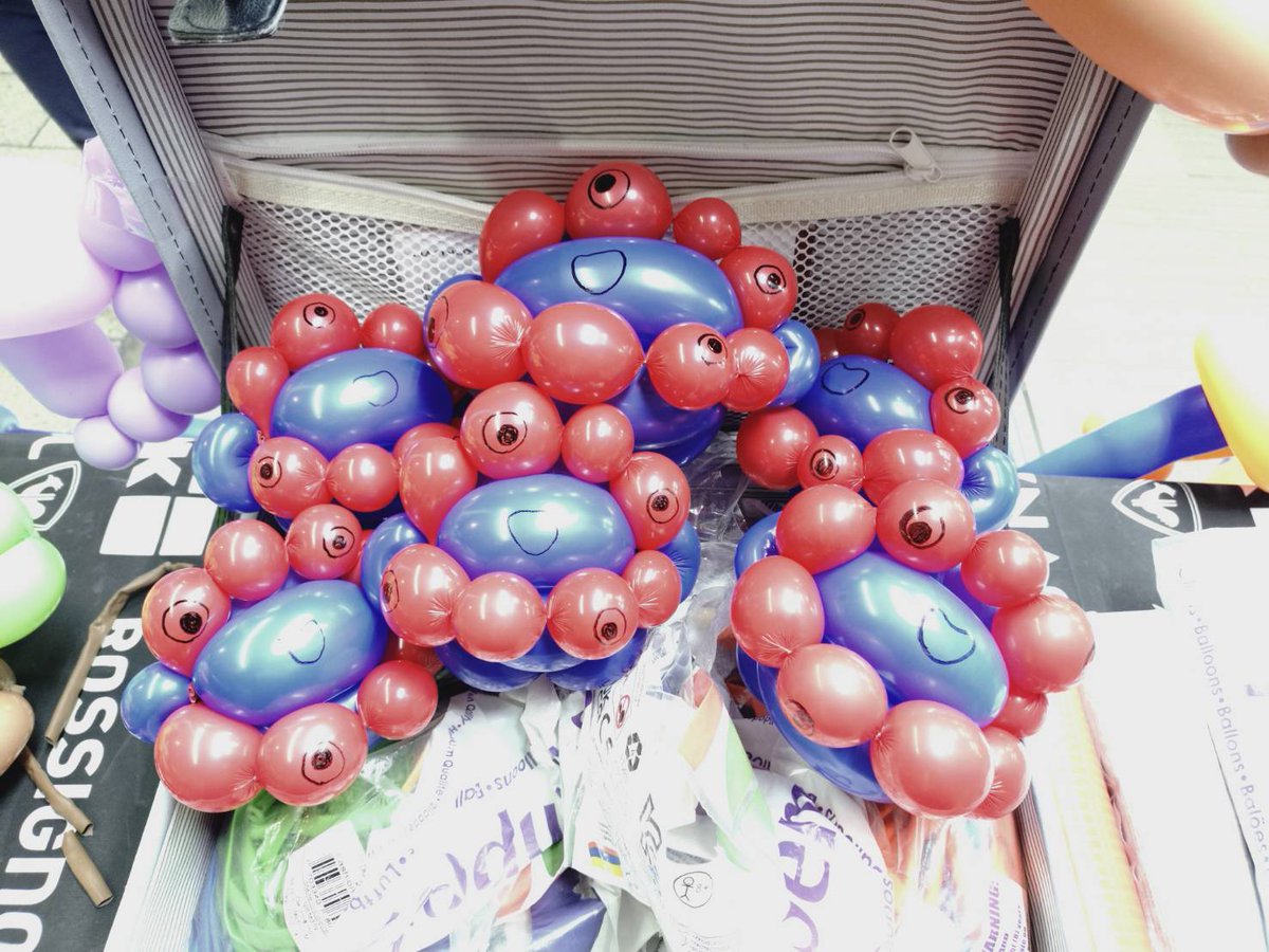 12月7日は一年生二人が依頼に行ってきました。14日21日もやってます！