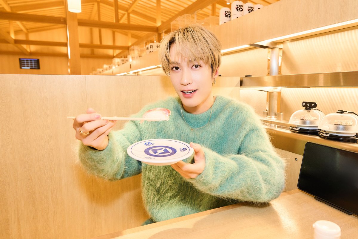 くら寿司✖️THE RAMPAGE コラボキャンペーン実施中🍣🍵 ＼ 撮影のオフ