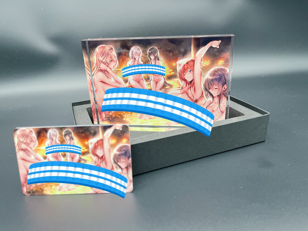 C107グッズ 今回の唯一、えっ…なオーナメントです （隠すの大変