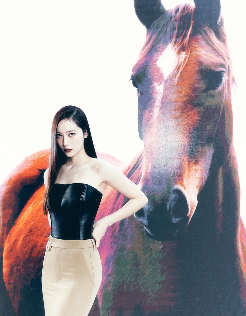 krystclass's tweet image. Krystal x Ralph Lauren x Harper's Bazaar Korea B cuts

from photographer (Songyi Yoon)