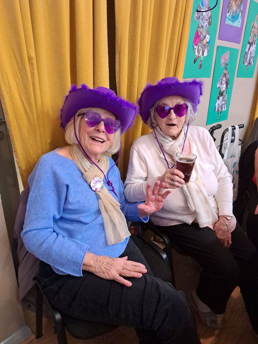 StLukesTrust's tweet image. This #MeetTheMembers week brings you our amazing member Barbra! Pictured with Vera, Barbra has been with us since we started taking memberships and is our longest standing volunteer!🤩Our community centre wouldn't be the same without her; thank you Barbra!😁

#members #monday