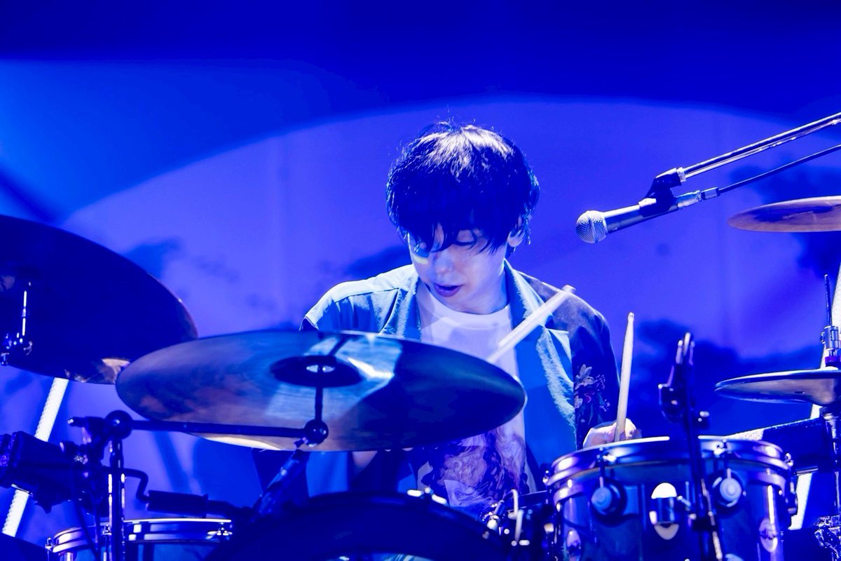 旭川あざした！ ドラムヘッドと衣装にオリジナルのロゴと刺繍を。心臓