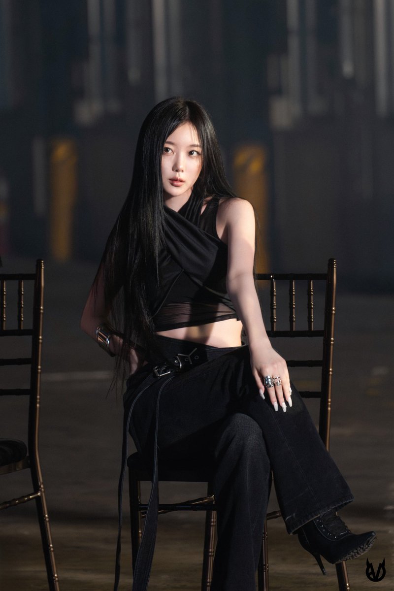 솝 tweet media
