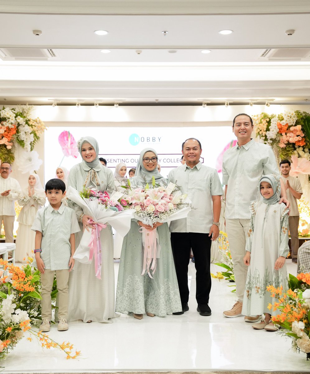 nobbyhijab's tweet photo. Alhamdulillah.. event Serasi dalam Satu Cerita berjalan lancar🥰❤ https://t.co/PKRjxFfY8j