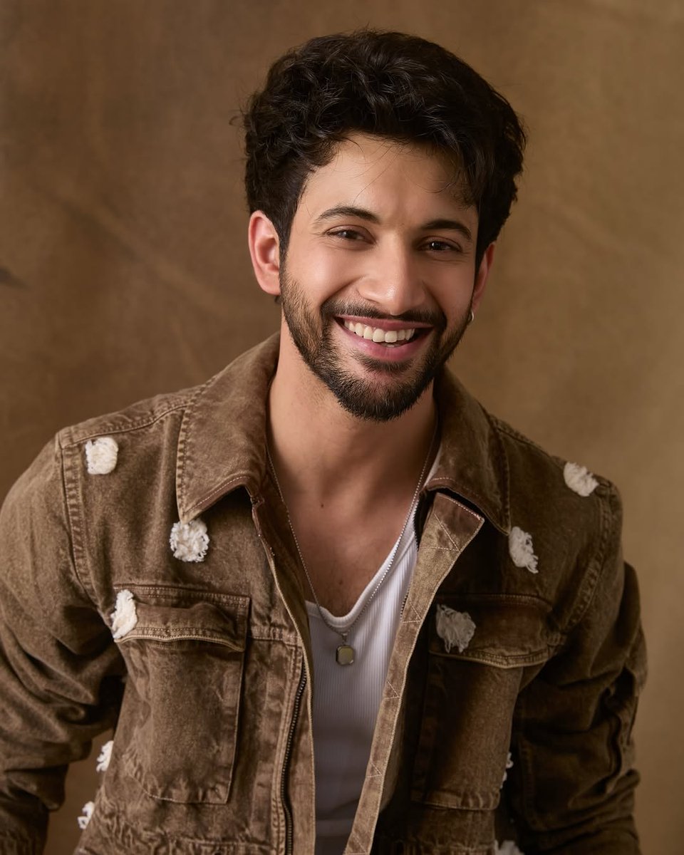 adobe_rohit's tweet photo. Can you believe he's 29 already? Happiest birthday to our favourite Rohit Saraf! Keep conquering hearts and screens! 😍❤️ https://t.co/qJq51CS1wS