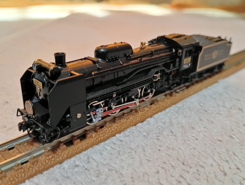 オリエントエクスプレス'88で最低限、必要な機関車、最後の一両が到着