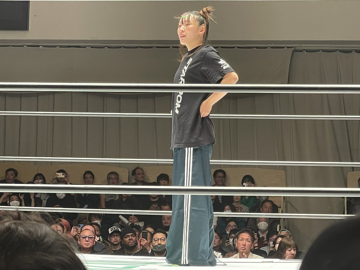 HEROCLUB2's tweet photo. #スターダム 後楽園大会🔥
#FUWA ちゃんデビュー戦の相手は... #葉月 https://t.co/v6Dg9X4ETB