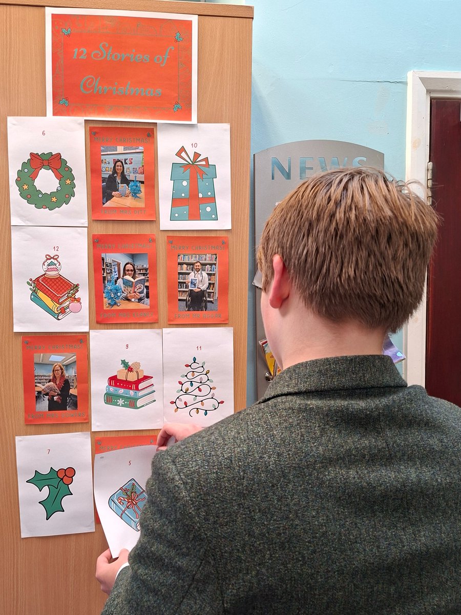 Library at Claires Court tweet media