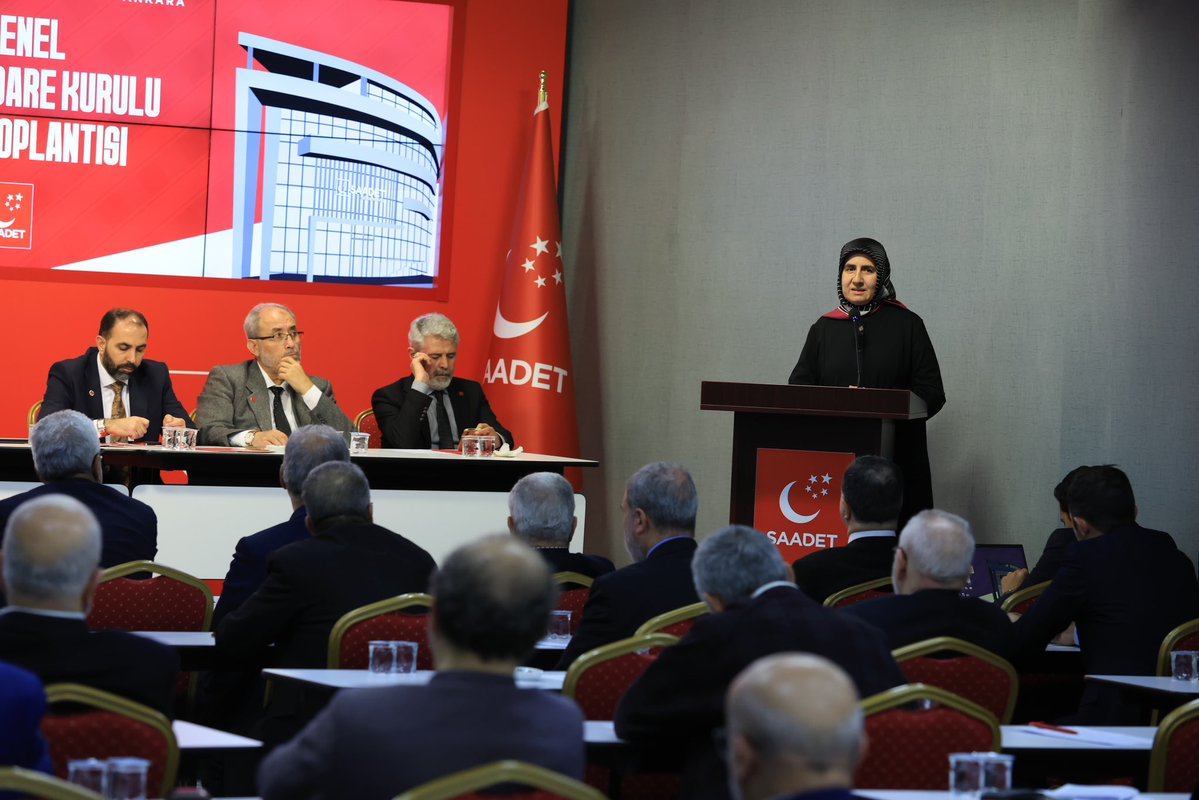 Genel başkanımız, 
Sayın Mahmut Arıkan başkanlığında gerçekleştirilen, Genel İdare Kurulu toplantısına katıldık.

<a href="/saadetkadin34/">Saadet Partisi Kadın İstanbul</a> 
<a href="/spkadingenc34/">Kadın Genç İstanbul</a>
