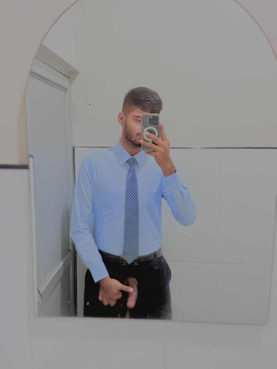 CeylonGent tweet media