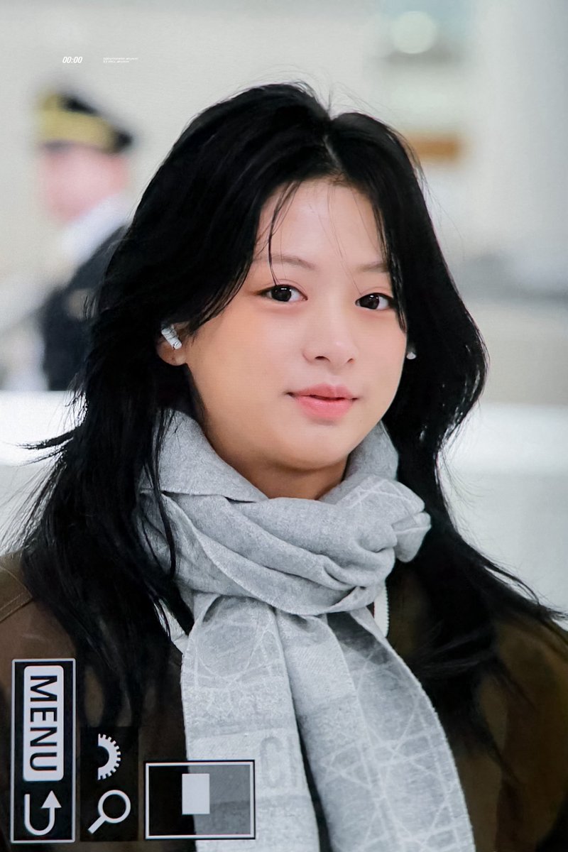 𝟎𝟎:𝟎𝟎 tweet media