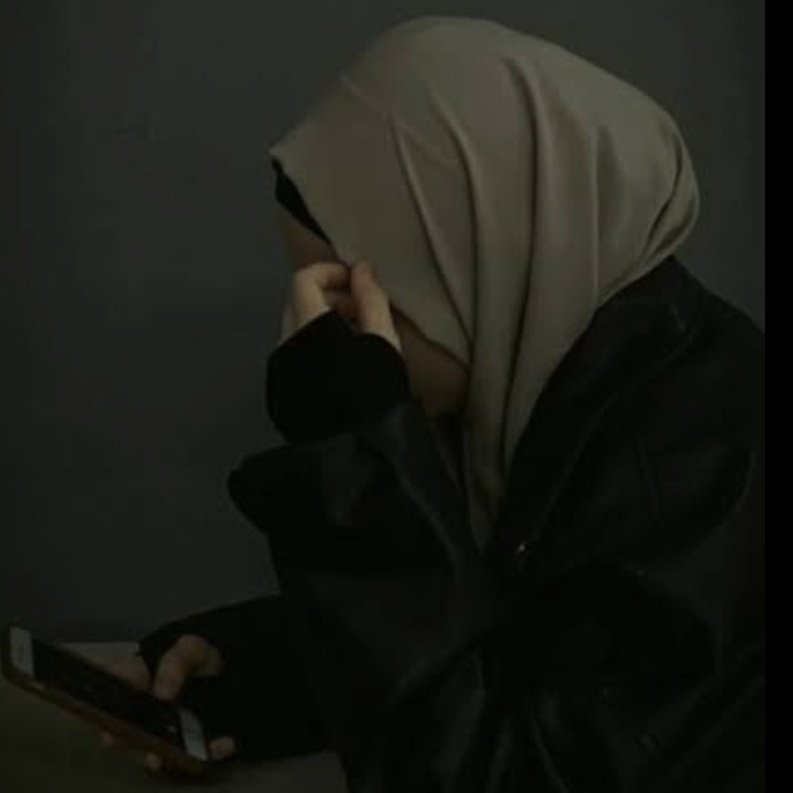 سب سے قریبی لوگوں کا وار سب سے خطرناک ہوتا ہے کیونکہ وہ کم فاصلے سے کیا جاتا ہے 
الســـــــــــلام علیکم ورحمتہ اللہ وبرکاتہ