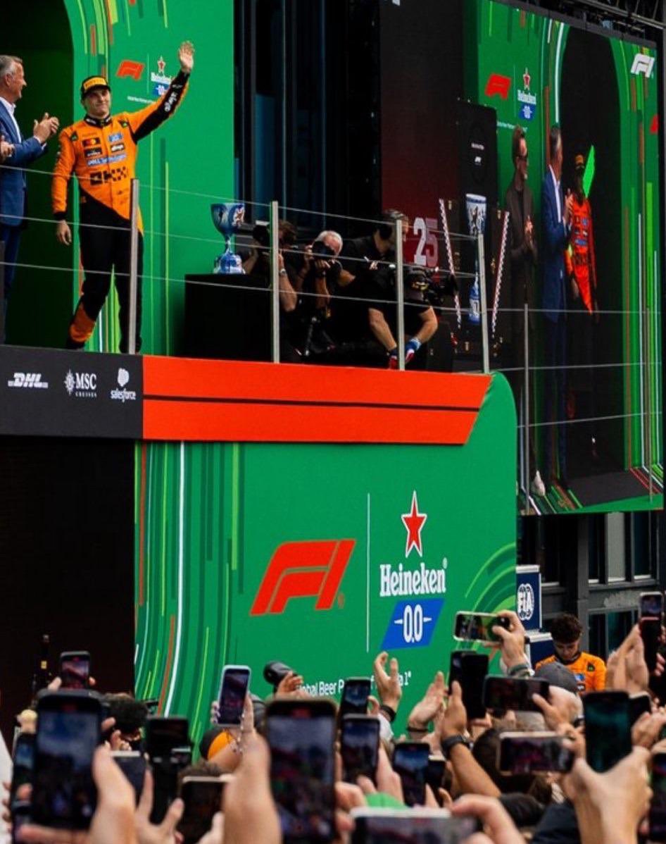 asdfloading's tweet image. The moment everything changed