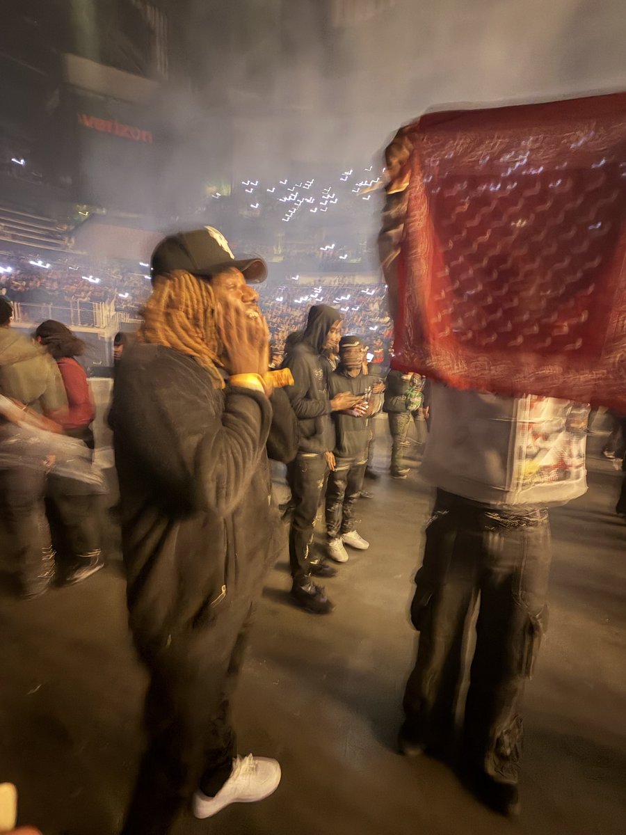 Ali 🆓🎮 tweet media