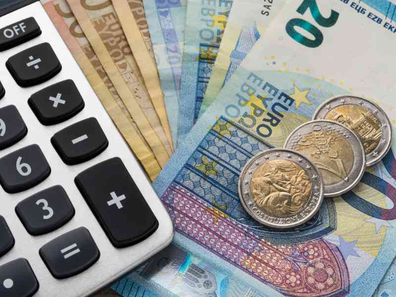 Wetsvoorstel beperken compensatieregeling transitievergoeding bij ontslag door langdurige arbeidsongeschiktheid naar Tweede Kamer
Lees verder op TaxLive via de volgende link: taxlive.nl/nl/documenten/…
#TaxLive #arbeidsongeschiktheid