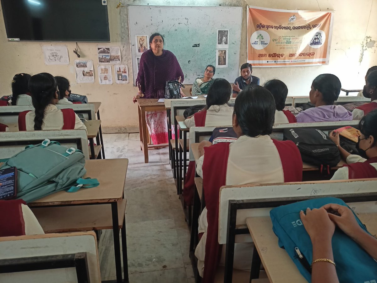WDCGAJAPATI's tweet photo. Atmanirbhar bharat programme @DirDHEOdisha @AGACPS @NssBureau @redcrossodisha https://t.co/O8rSrPnP4u