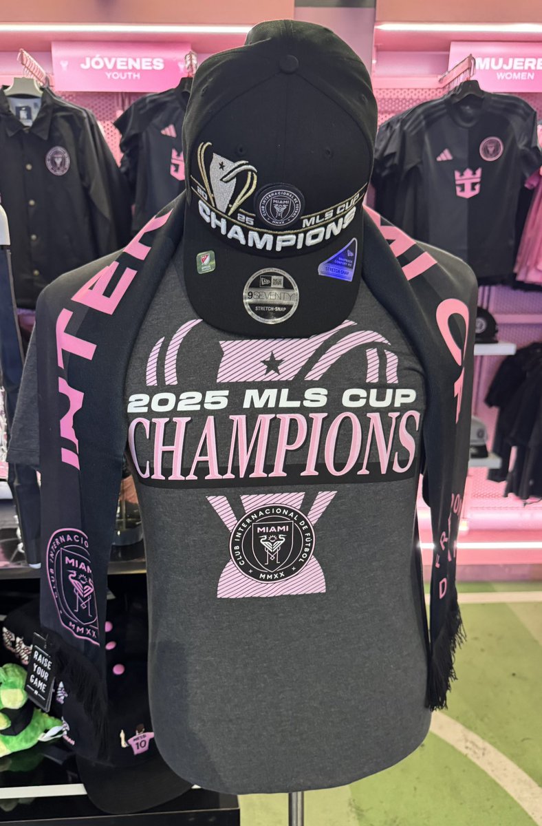 ¡CAMPEONES! 🏆 Inter Miami hace historia en la MLS Cup 2025: 3-1 sobre Vancouver Whitecaps. Messi asistidor magistral, De Paul y Allende héroes. ¡Primera estrella para las Garzas en su 6ª temporada! 🔥⚽ #InterMiamiCampeon #Messi #MLSCup2025 “