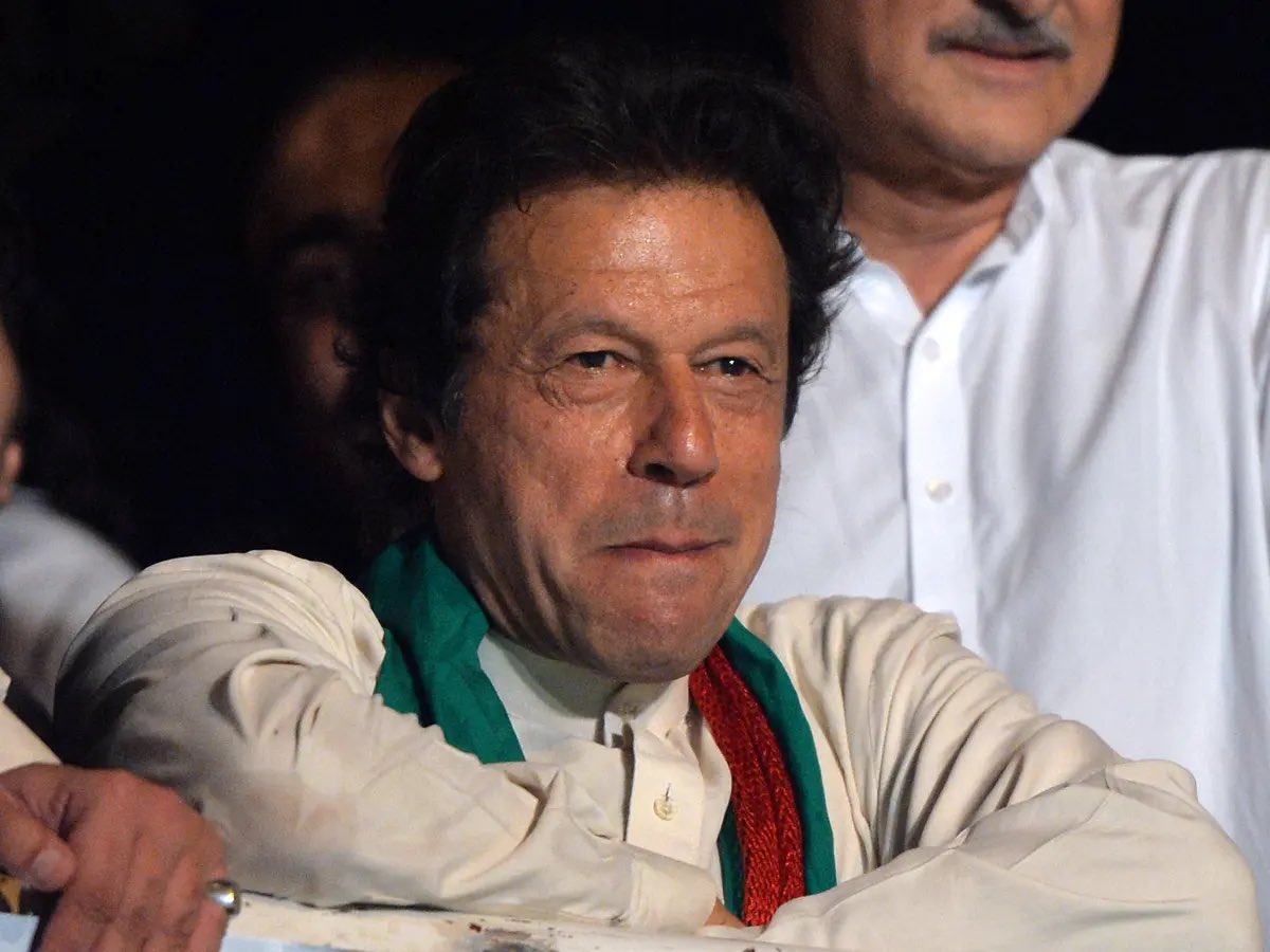 ہری پور ضمنی الیکشن میں عبرتناک شکست اور پشاور جلسے کی ناکامی  نے ثابت کیا ہے کہ عشق عمران کا بیانئہ خیبرپختونخوا کے عوام نے مسترد کر دیا ہے جبکہ نیب عدالت میں سابق وزیراعظم عمران احمد نیازی کی کرپشن اور کرپٹ پریکٹس ثابت ہوچکی ہے اور اس وقت وہ اڈیالہ جیل میں 14 سال قید کی سزاء