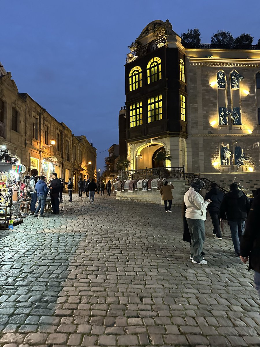 waasel_88 tweet media