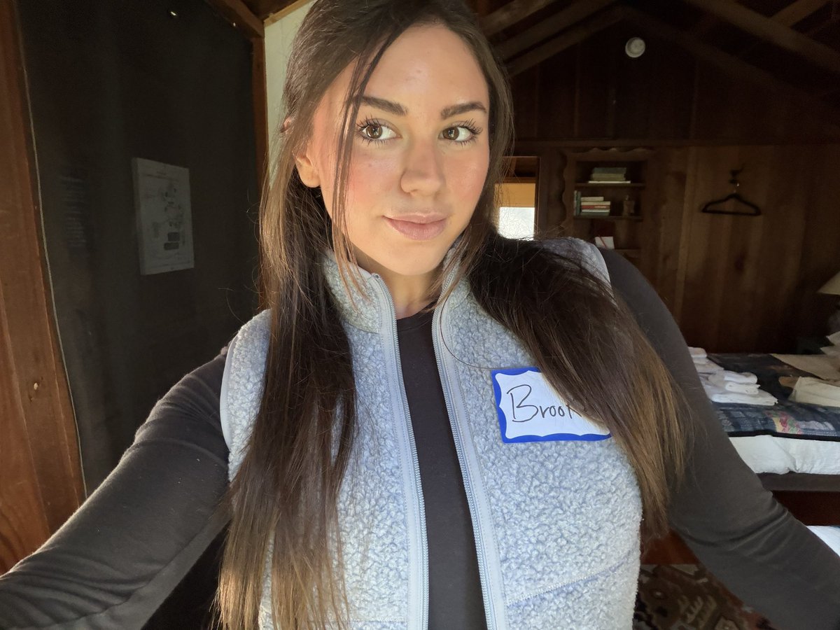 Best book you’ve read this year? https://t.co/7M2qgmjspI