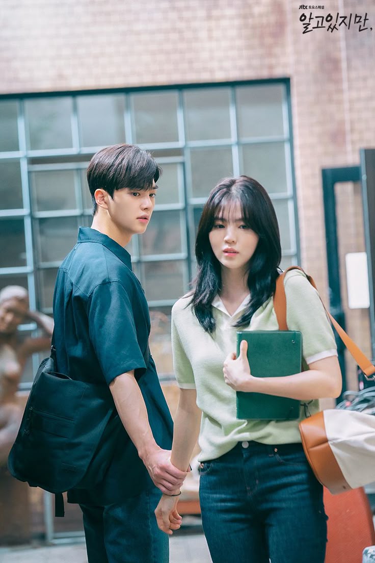 XARPEDlEM's tweet image. 📍ASH Entertainment

👩🏻 : "Mas ku mau madol, jangan tahan aku"
🧑🏻 : "Kerjaan kamu masih banyak sayang"