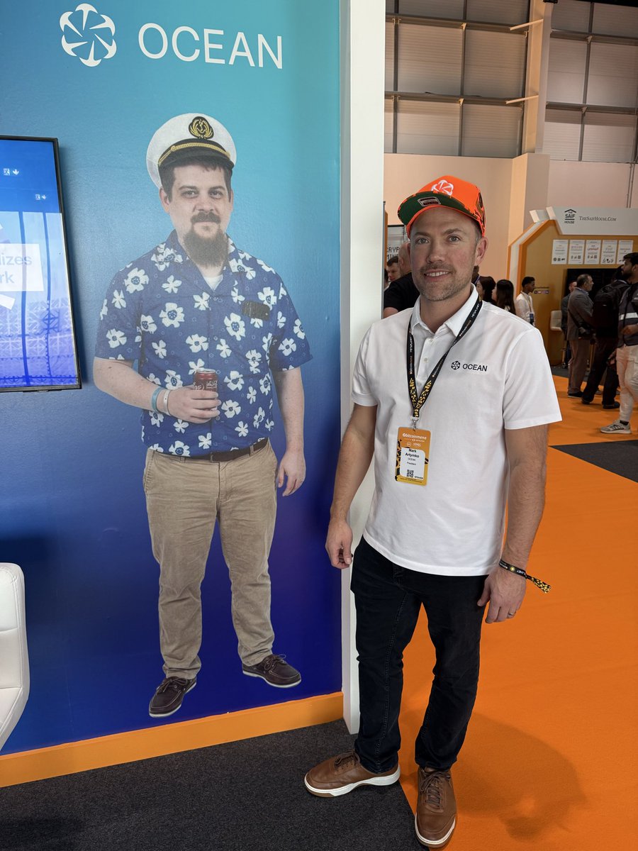 Booth upgrade complete. <a href="/LukeDashjr/">Luke Dashjr</a> can now bilocate. <a href="/ocean_mining/">OCEAN</a>