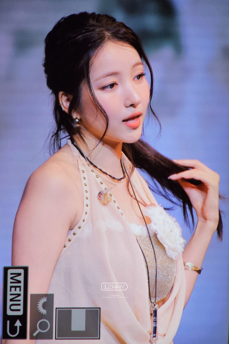 DecemberHighway's tweet image. 251207 프리뷰
#소원 #SOWON