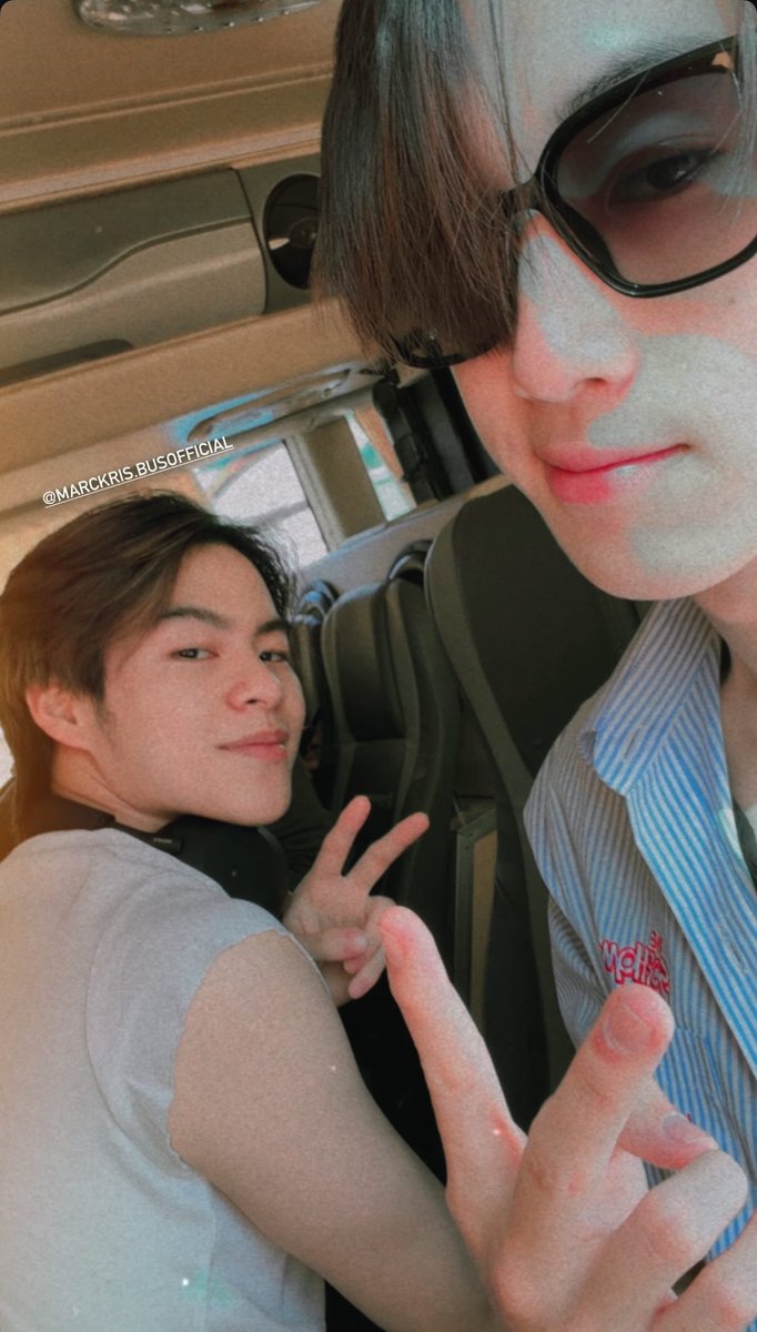 ⭐️alan.busofficial story update

เอนจอยกับ outing นะค้าบ 02 นั่งข้างกันด้วย❤️💙

#ALANpasawee #MARCKRIS