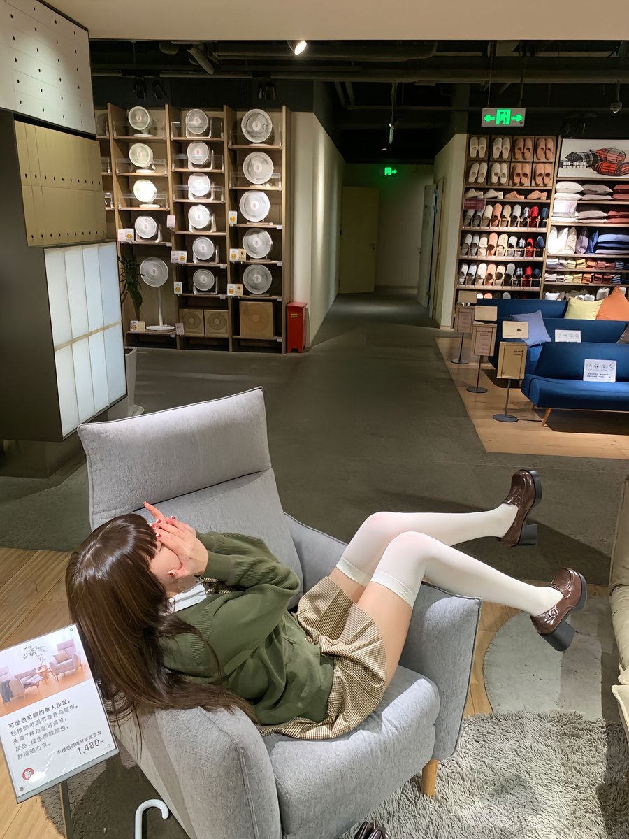 jiaojiao0513's tweet photo. #女高 #JK https://t.co/De2Ku5hjCd