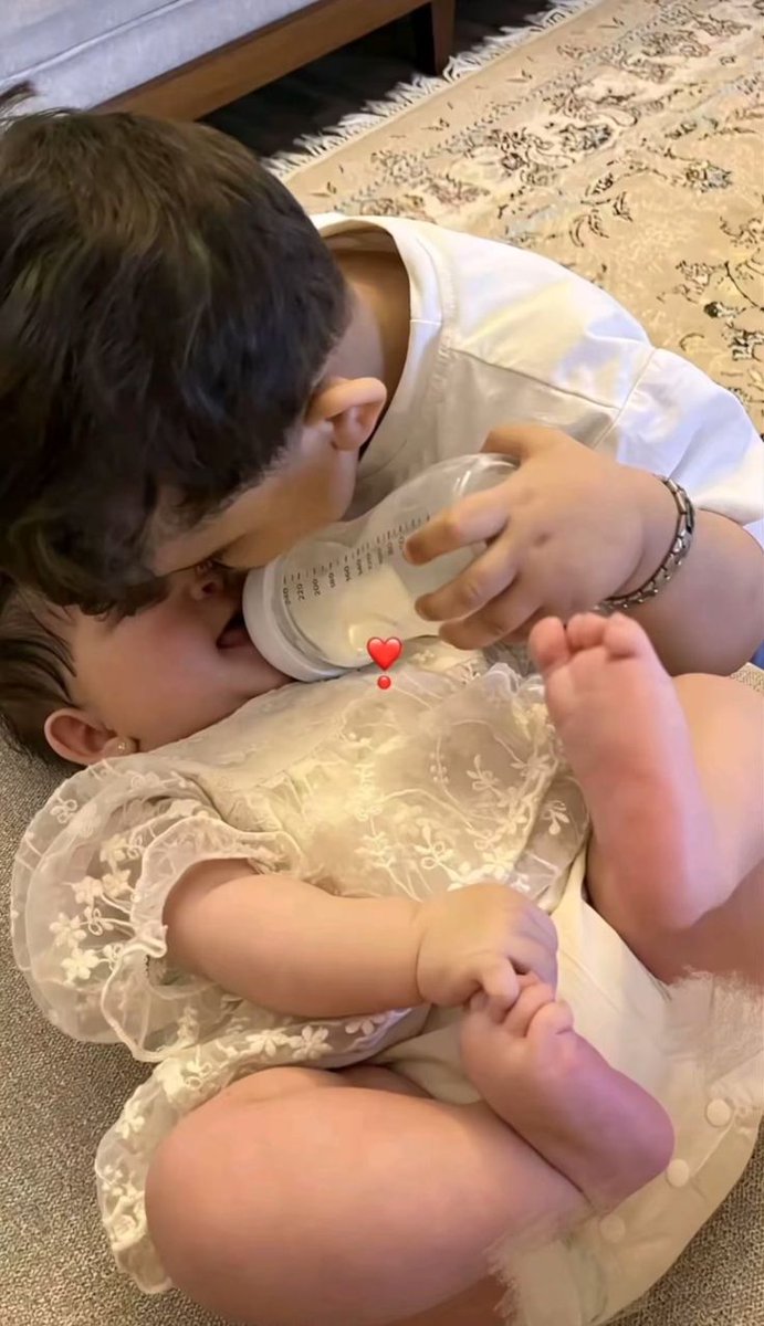 Baby's (@cuddleecute) on Twitter photo 