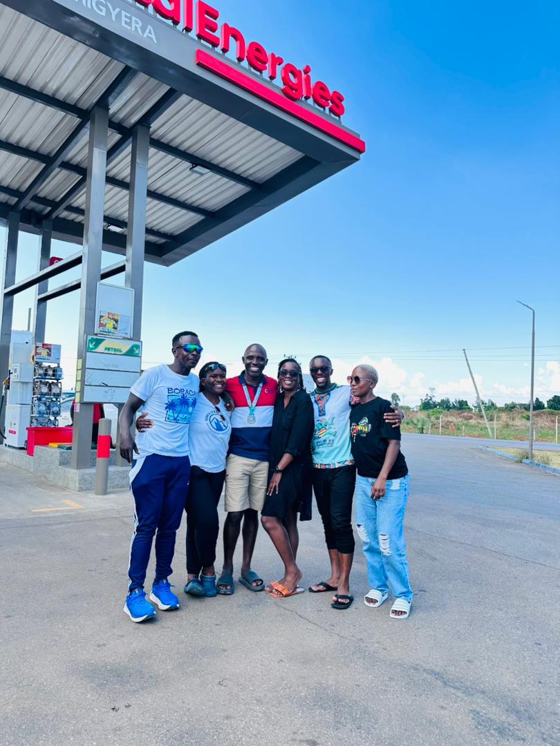 Sure & Steady Hikers tweet media