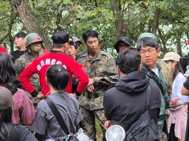 이재욱 군복 이만큼이나 입었는데 어떻게 퉁쳐주시면 안될까요 국방부 …..
