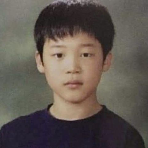 joon_lovebot's tweet image. STOPPPP ITS THE SAME HAIRCUTS TOO😭MY BABIES😭😭😭