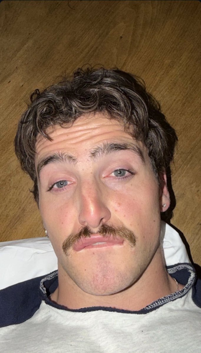 Benson sulle storie di Instagram!😂