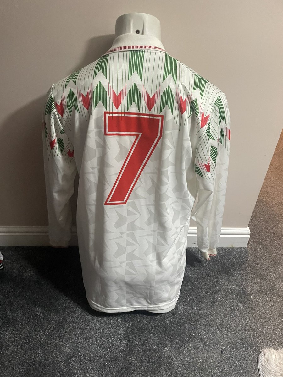 Clarkes Bar tweet media