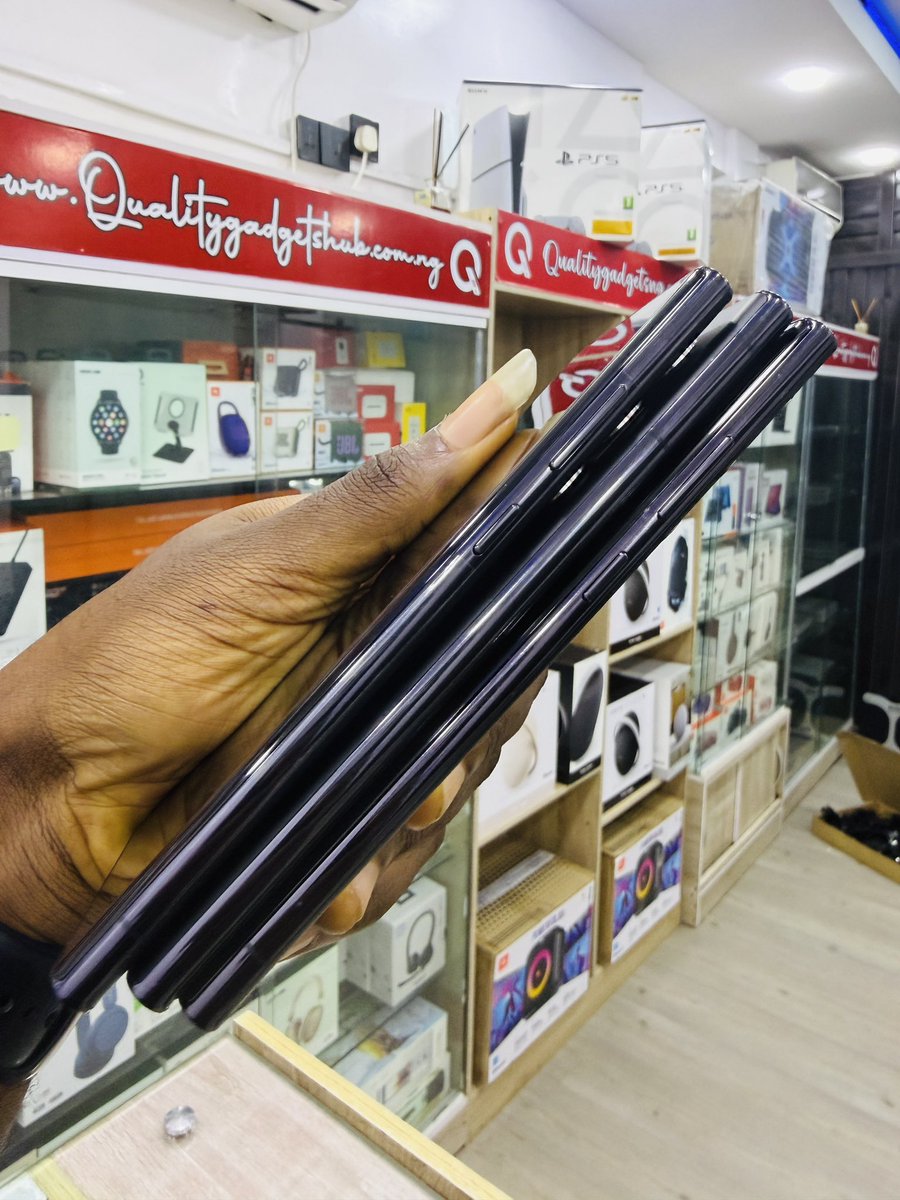 Quality Gadgets Hub tweet media